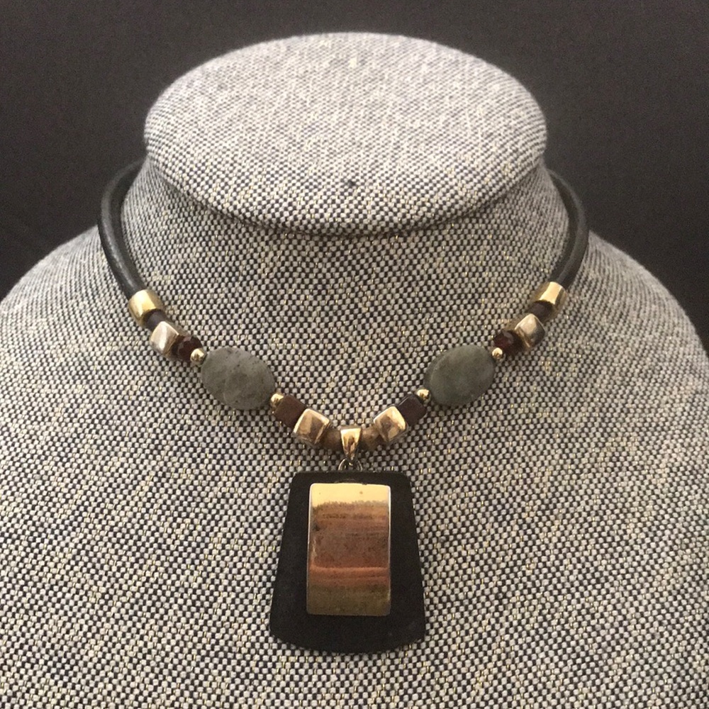 Chico’s Stone Bead Leather Gold Pendant Necklace
